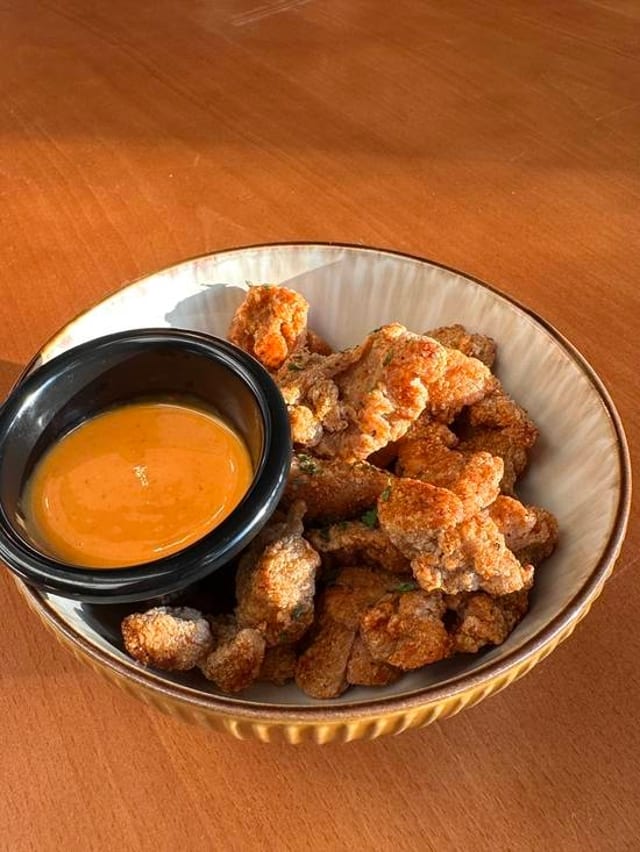 Tray Popcorn Chicken.
